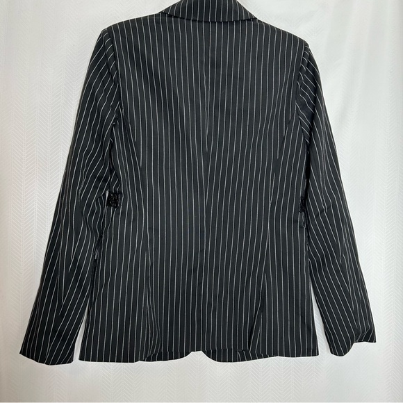 Romeo and Juliet blazer black pinstriped gothic Dark Academia size small - Picture 8 of 8